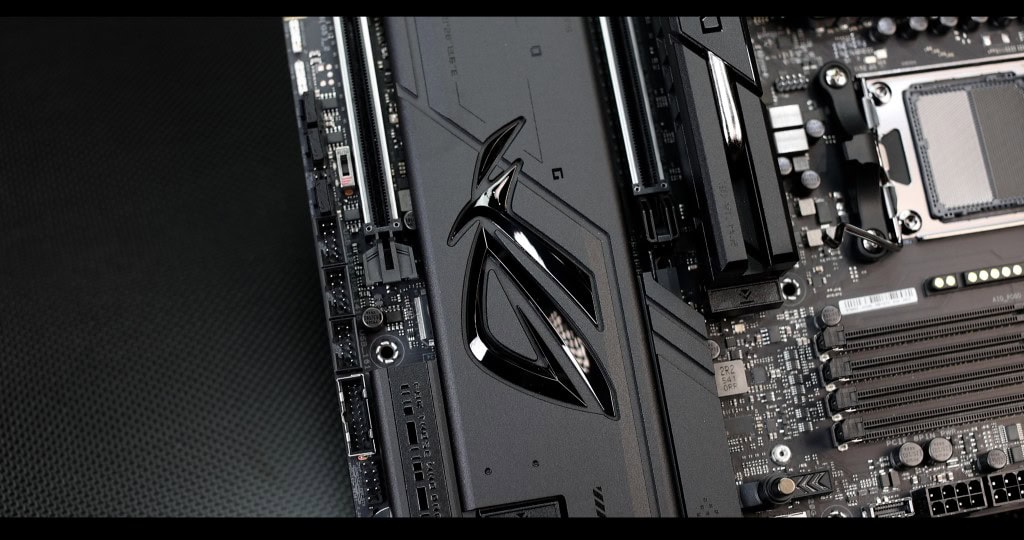 ROG CROSSHAIR X870E DARK HERO Fully Dressed
