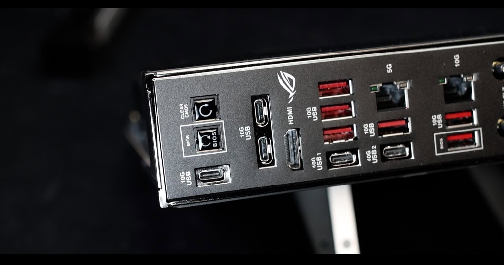 ASUS ROG CROSSHAIR X870E DARK HERO SOLDERED BUTTONS BACK IO